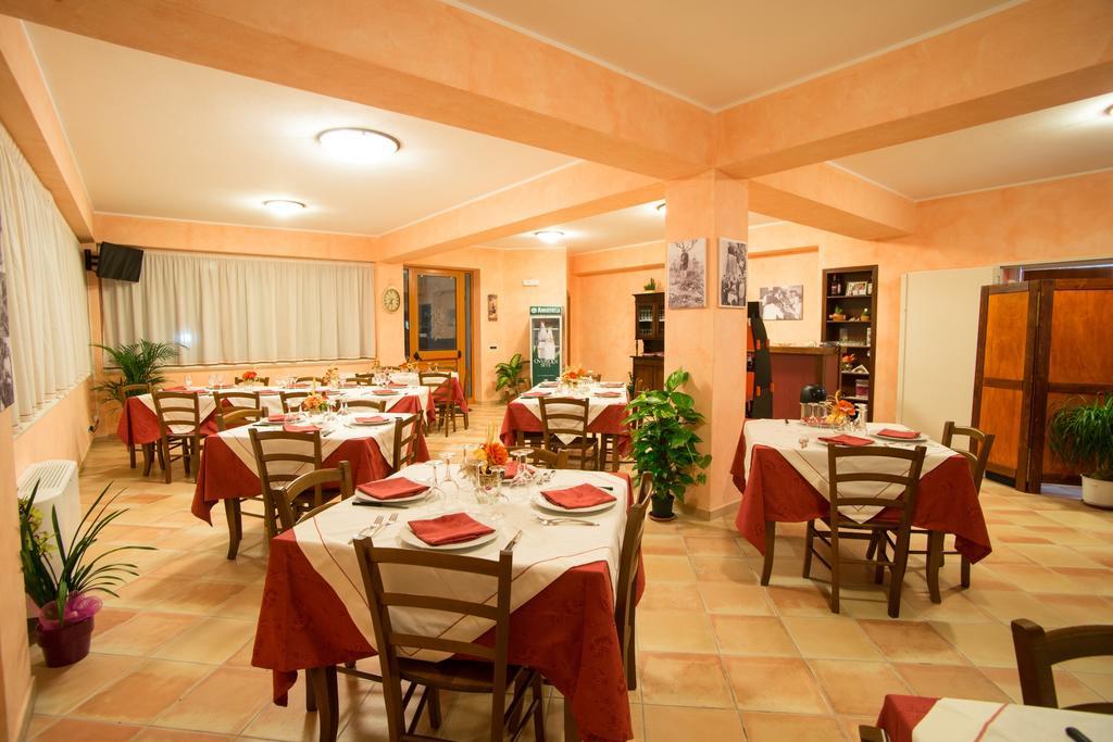 קמפורה סן ג'ובאני Agriturismo U' Casinu Da Scala מראה חיצוני תמונה