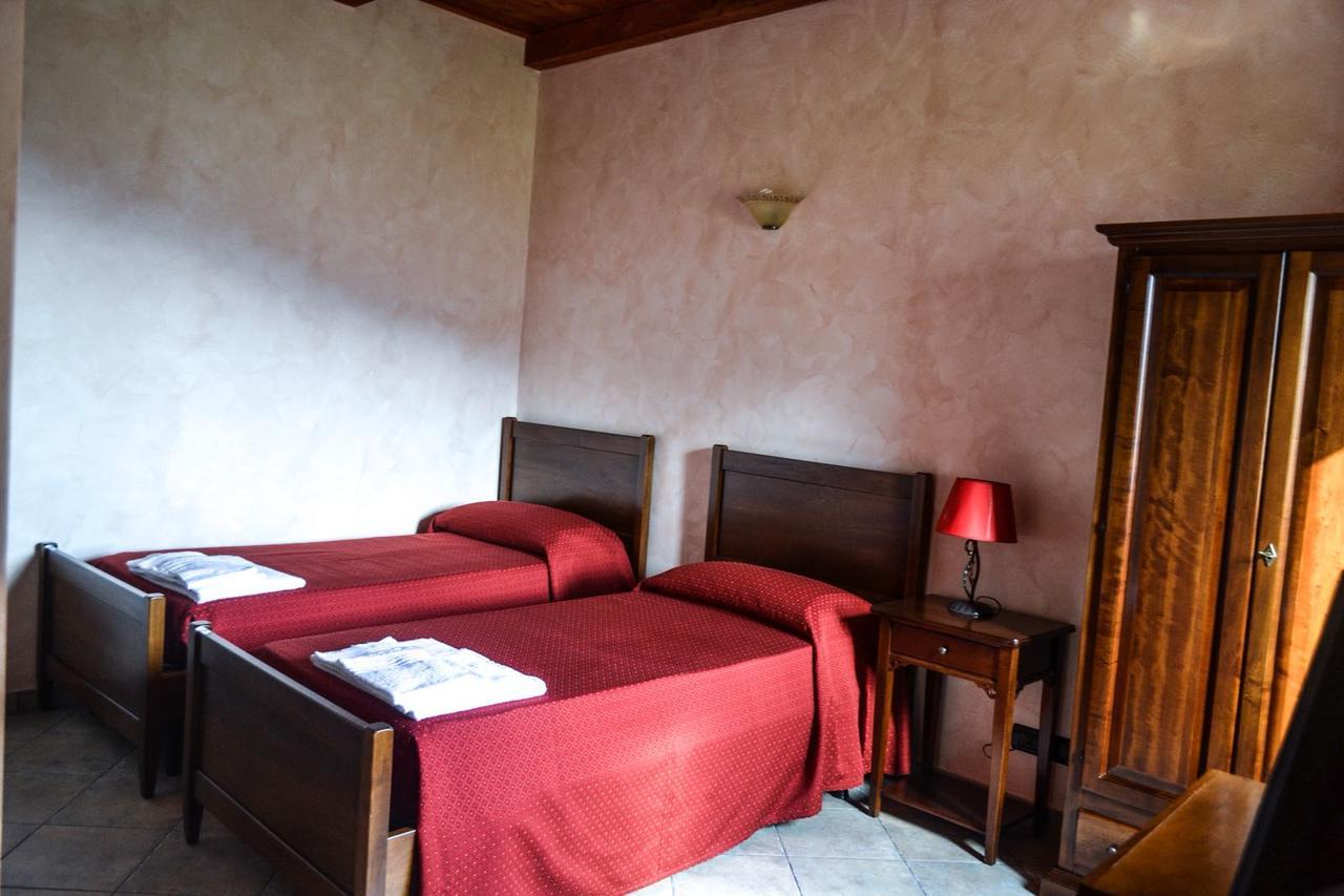 קמפורה סן ג'ובאני Agriturismo U' Casinu Da Scala מראה חיצוני תמונה